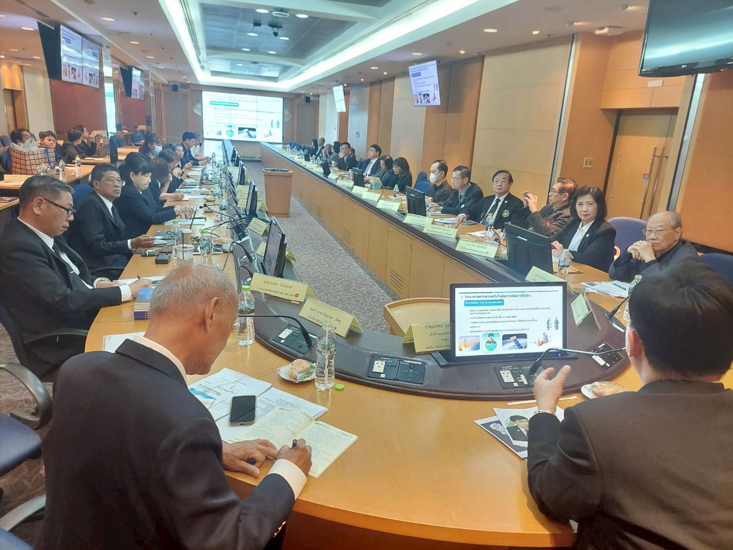 S__30031948.jpg (304 KB)